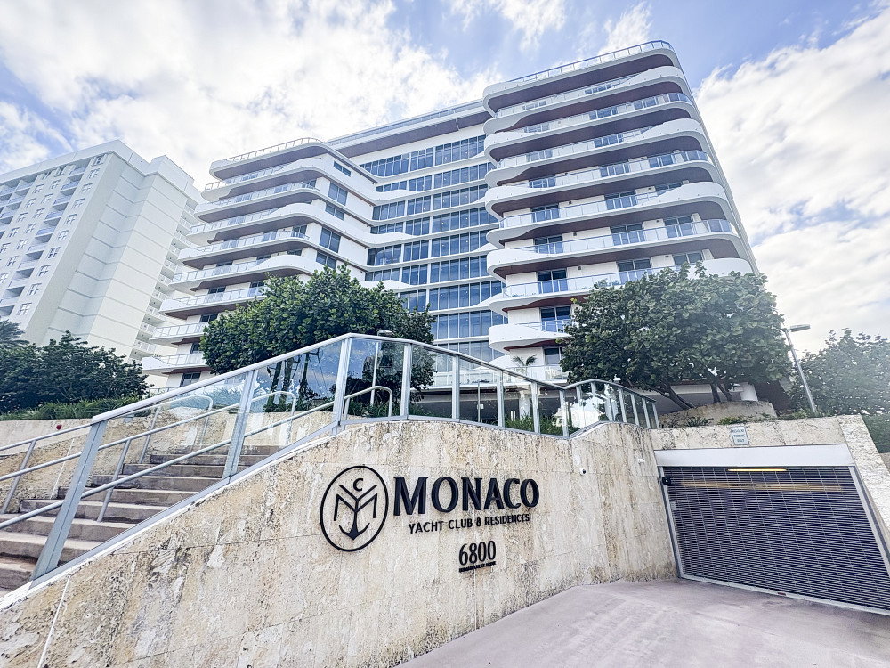 Monaco Yacht Club